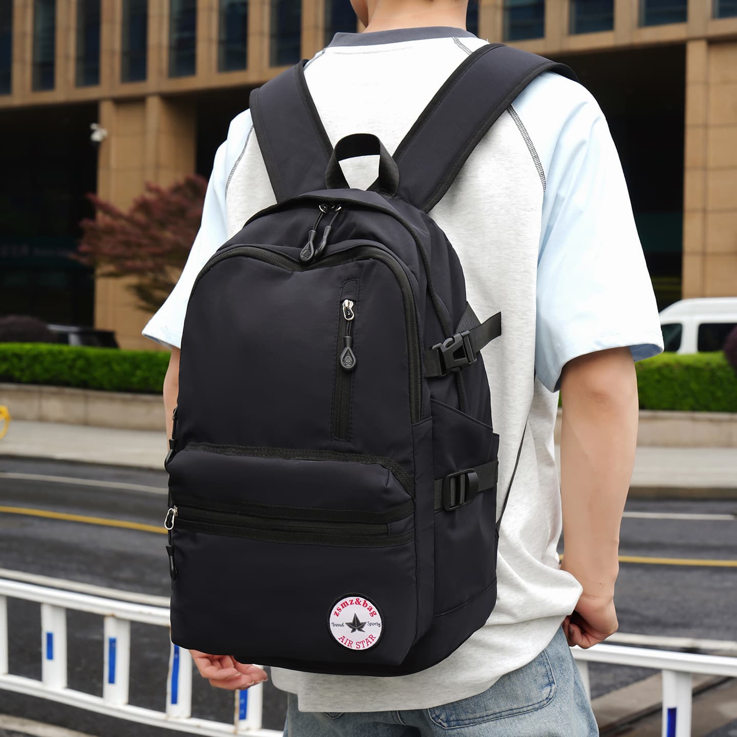 Backpack Men's Large Capacity Casual Travel Backpack High-Looking Junior High School and High School College Student Burden-Reducing Spine-Proofing School Bag