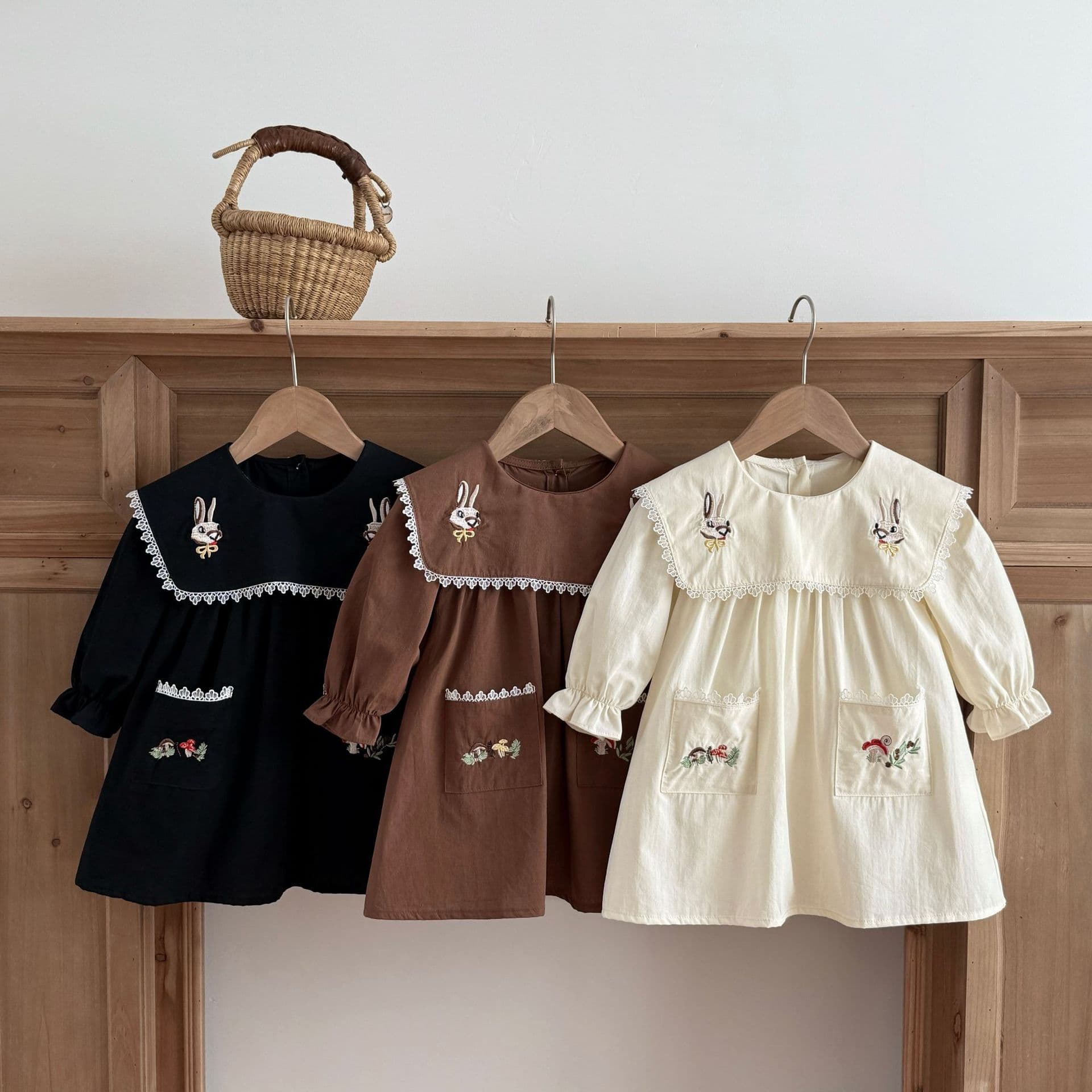 Korean Style Long-Sleeve Dress for Toddler Girls, Cartoon Rabbit Embroidery with Pockets, Cute Princess Dress for Spring/Fall