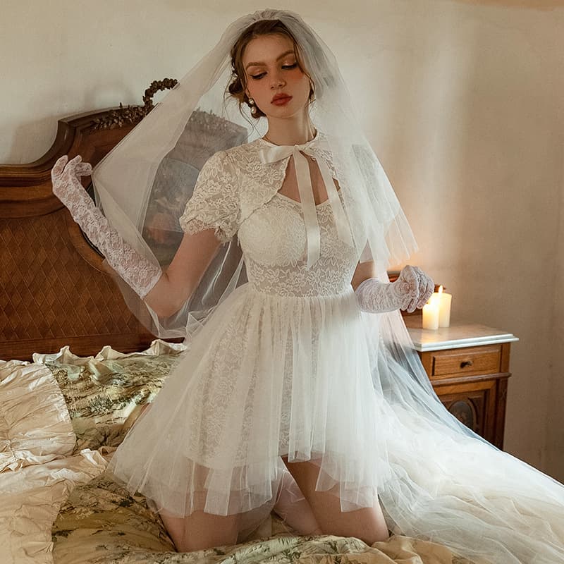 Vintage Retro Bride Wedding Dress White Lace Veil Tie Waist Short Skirt Cosplay Uniform Set Wholesale
