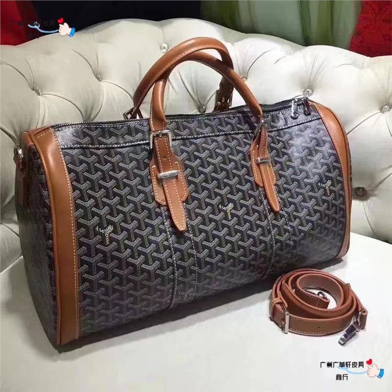 New factory direct wholesale large capacity travel bag letter print travel duffle bag trendy shoulder crossbody bag