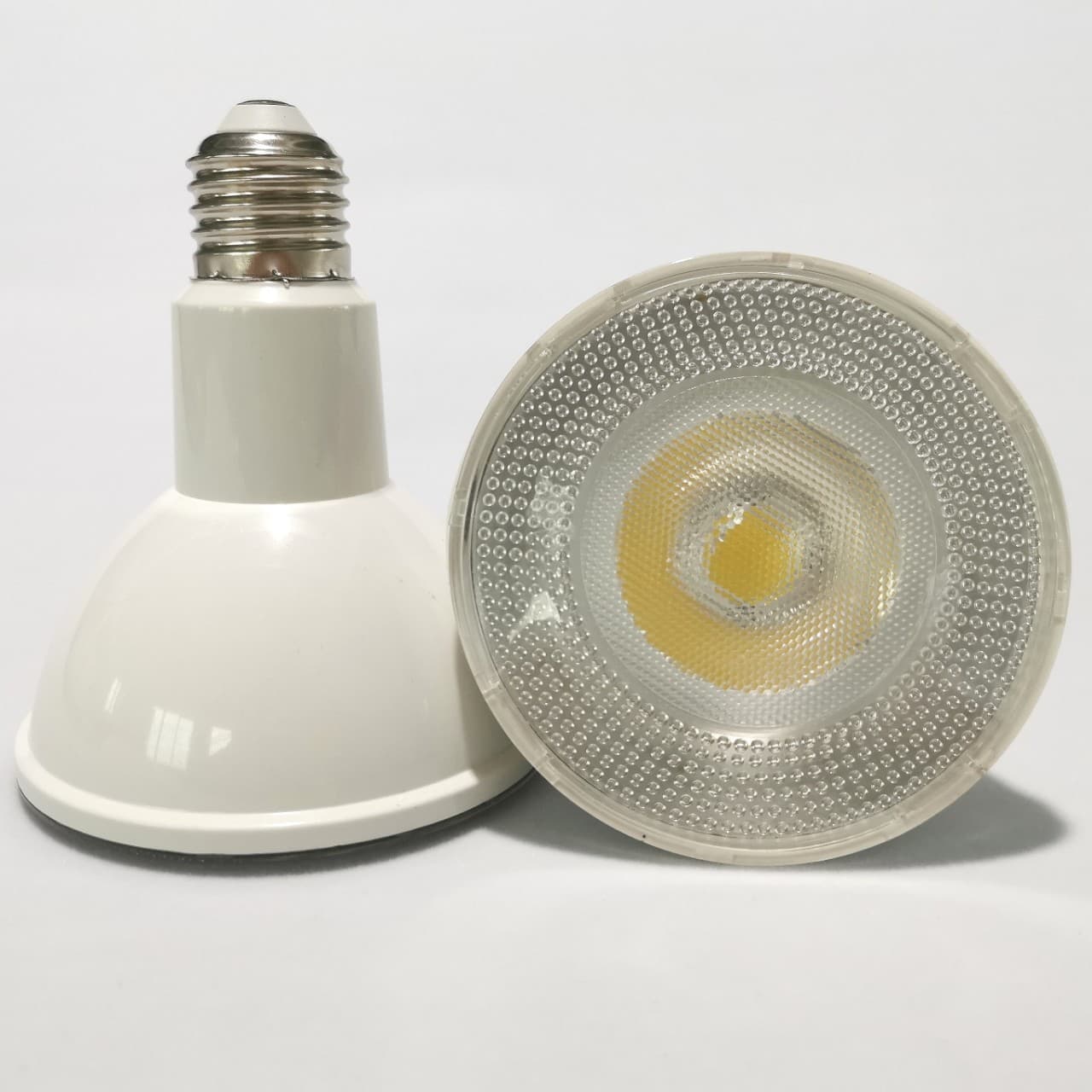 Direct from Manufacturer Wholesale: 9W LED PAR Light Spotlight for Commercial Lighting, PAR20 Plastic-Coated Aluminum PAR Light