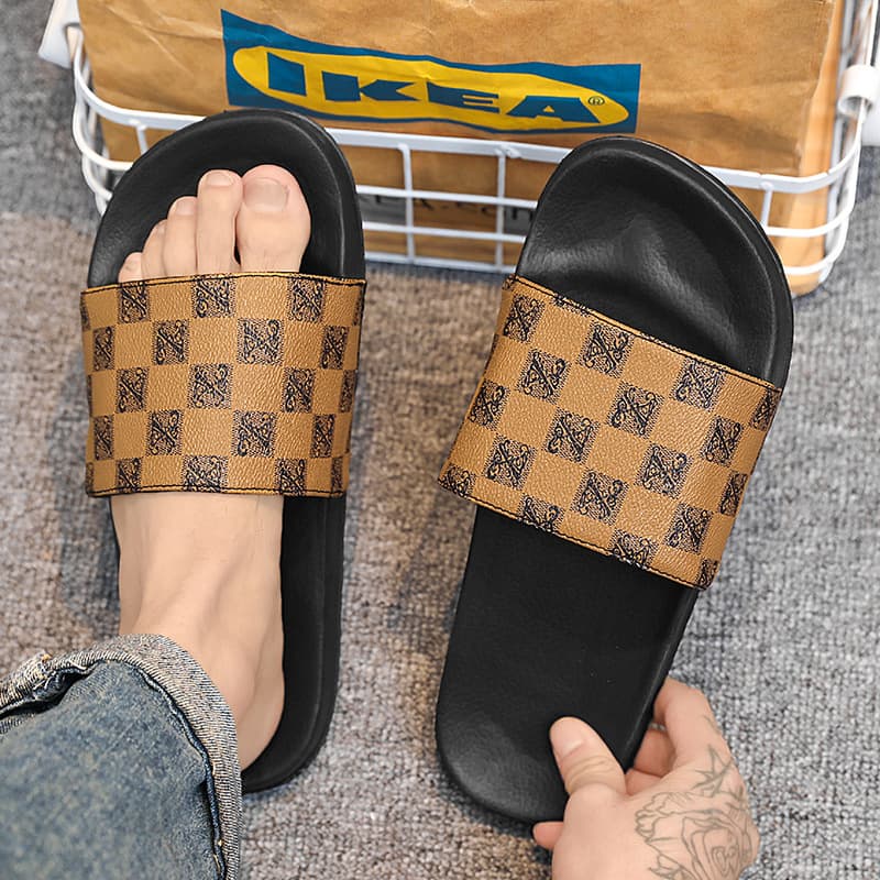Cross-border trade slippers, cloud-like feel, lightweight flip-flops, large size men's slippers wholesale