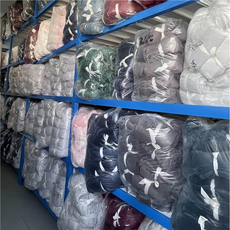 Gift Blanket Solid Color Flannel Blanket Small Blanket Office Nap Blanket Air Conditioning Blanket Knee Blanket Pet Blanket