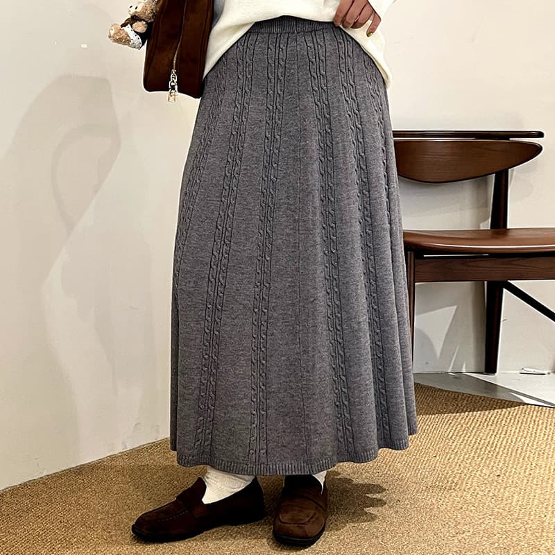Plus Size Women's Loose Straight Cable Knit Skirt, 2025 Winter, Versatile Casual Skirt for Chubby Women 23331