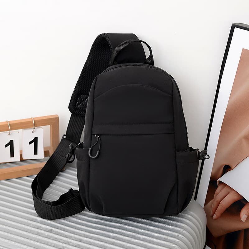 Casual men's chest bag, travel bag, shoulder crossbody, multifunctional crossbody backpack, simple youth outdoor universal bag