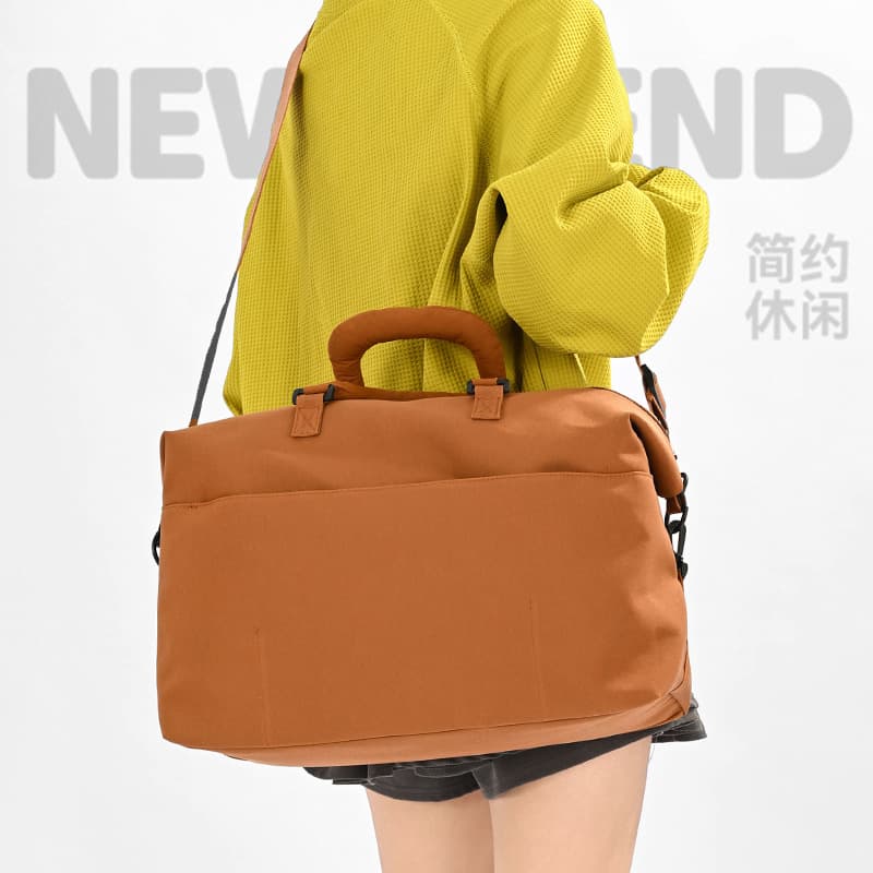 New Lightweight Stylish Gym Bag Short Trip Storage Pouch Large Capacity Luggage Bag Multifunctional Outdoor Travel Bag