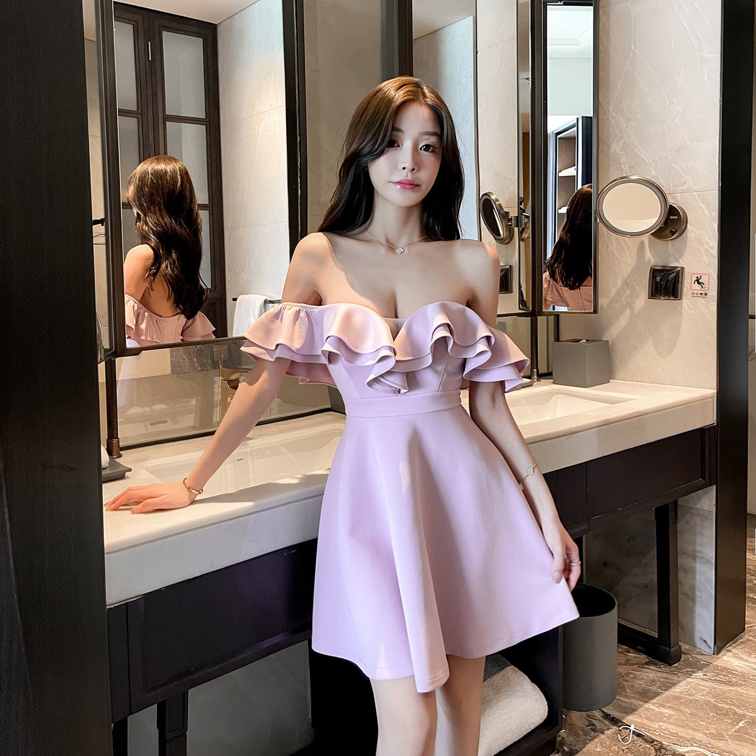 Cross-border foreign trade Southeast Asia sexy ruffled nightclub tube top waist A-swing dress wrapped chest women's nightclub short skirt