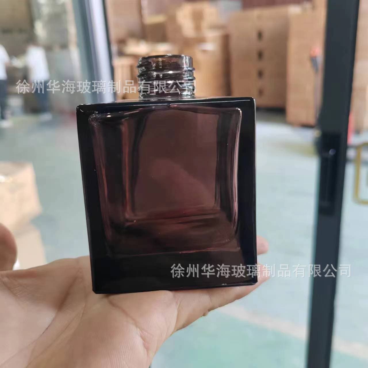 Colorful Aroma Bottle Cylindrical Bell Car Diffuser Empty Bottle Wickless Reed Essential Oil Evaporator Transparent Glass Bottle