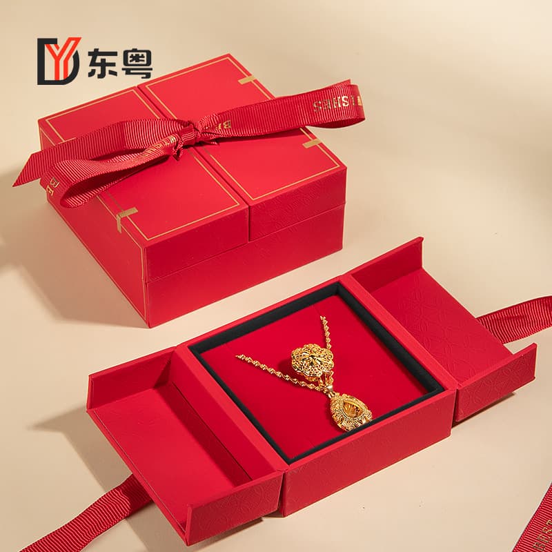 Chinese flip-top bow jewelry box Chinese red jewelry storage box high-end holiday gift box proposal ring box