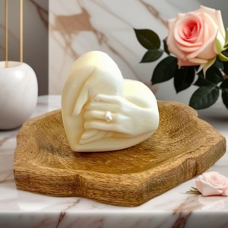 Large Valentine Holding Hands Candle Silicone Mold Valentine's Day Love Aromatherapy Plaster Baking Cake Mold