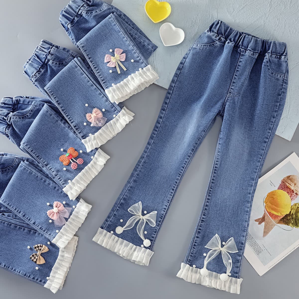 Girls' jeans flared pants, 2025 spring new style, fashionable, slim fit, long pants for medium and large children, suitable for spring and autumn.