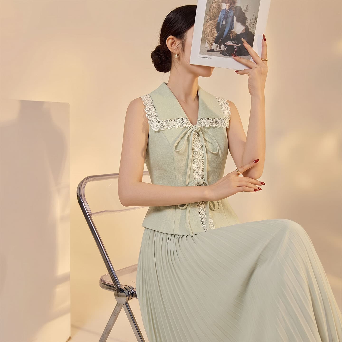 Summer High-End Light Luxury Style New Lace Embroidery Waist-Cinching Vest and Skirt Two-Piece Set Zx Model P0529