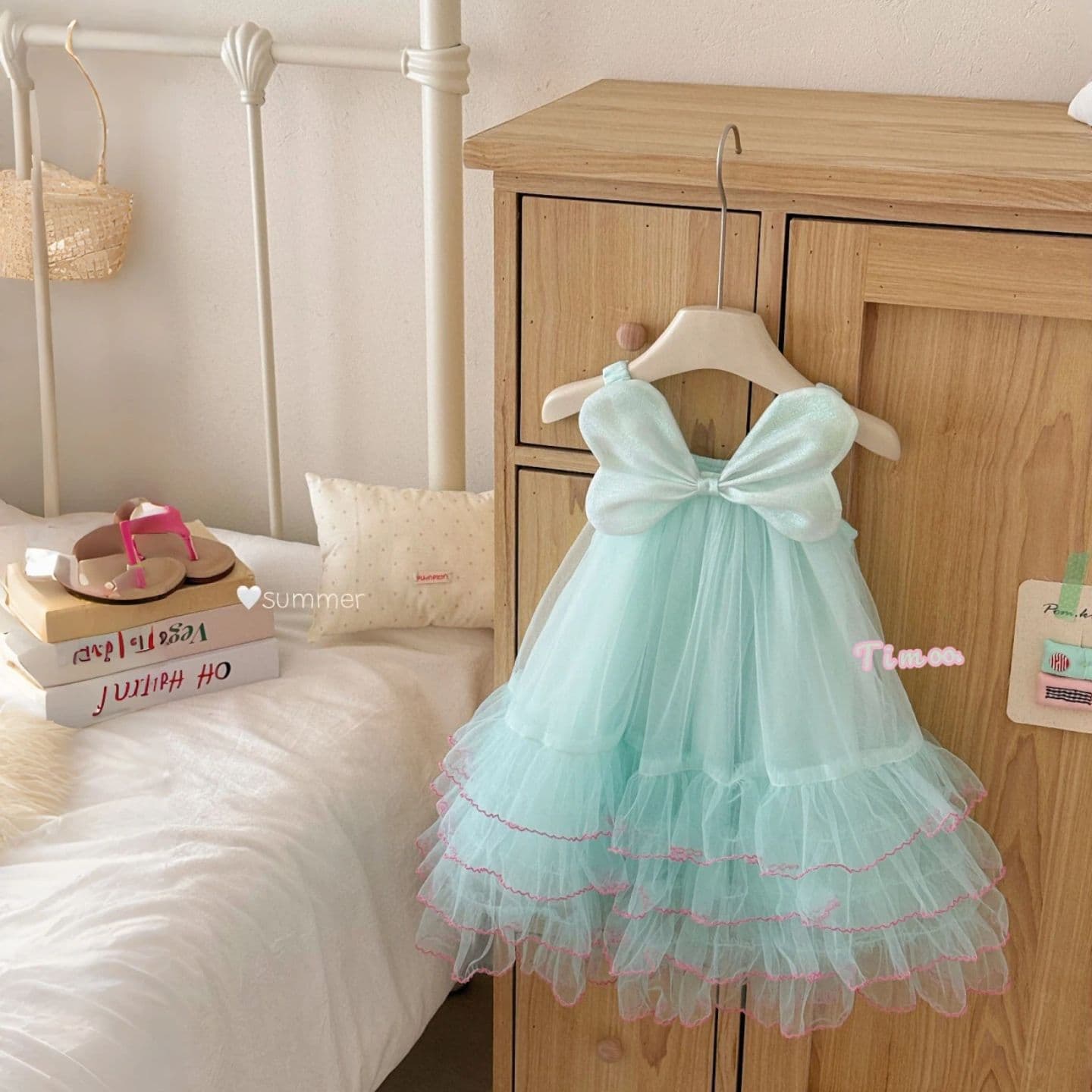 Girls Princess Dress Summer New Children Mesh Skirt Strappy Vest Dress Birthday Tutu Dress