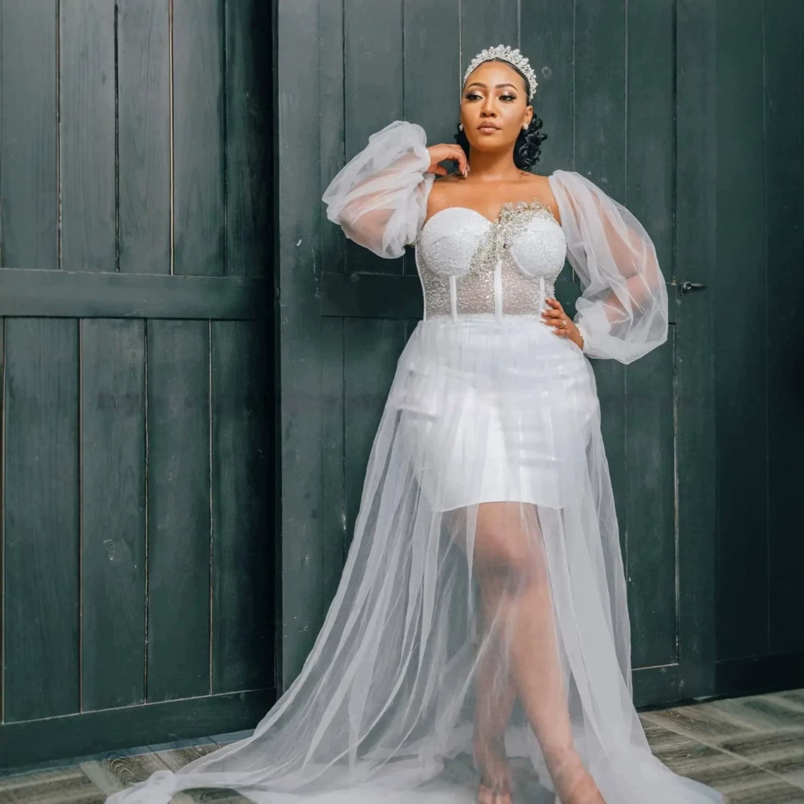 Wedding Dress African Long Sleeve Mermaid White Wedding Dress New Export Bride Robe Light Wedding Dress