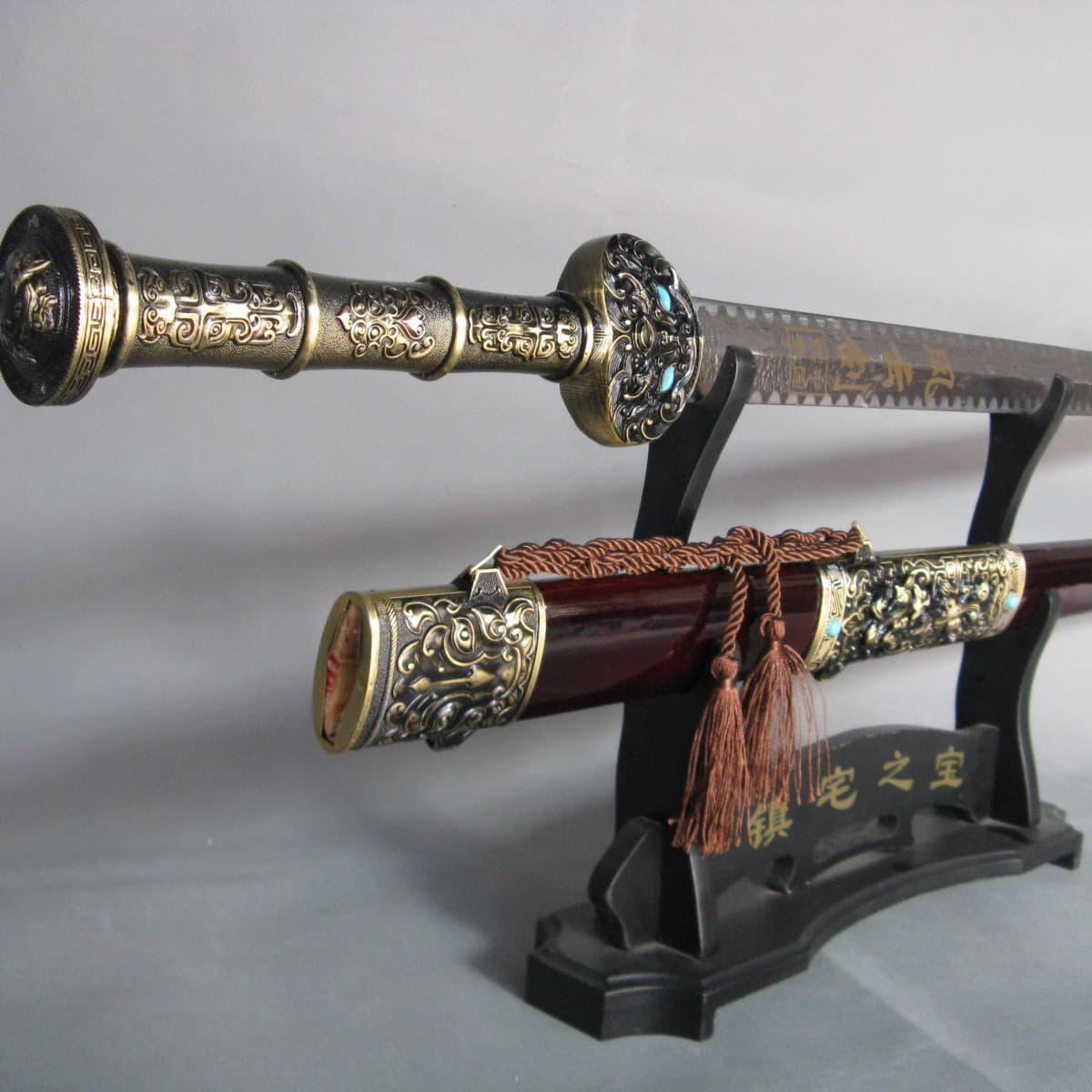 Longquan City Sword and Blade, Fengyun Sword for Home Protection, Unsharpened