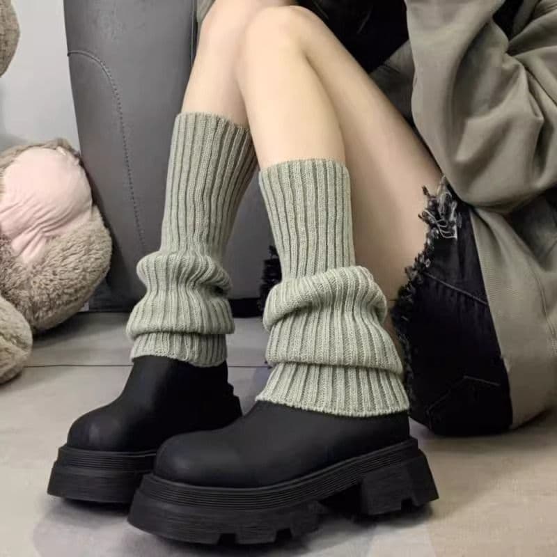 Knitted socks for women JK white socks calf autumn and winter y2k Japanese hot girls pile socks striped mid-calf warm