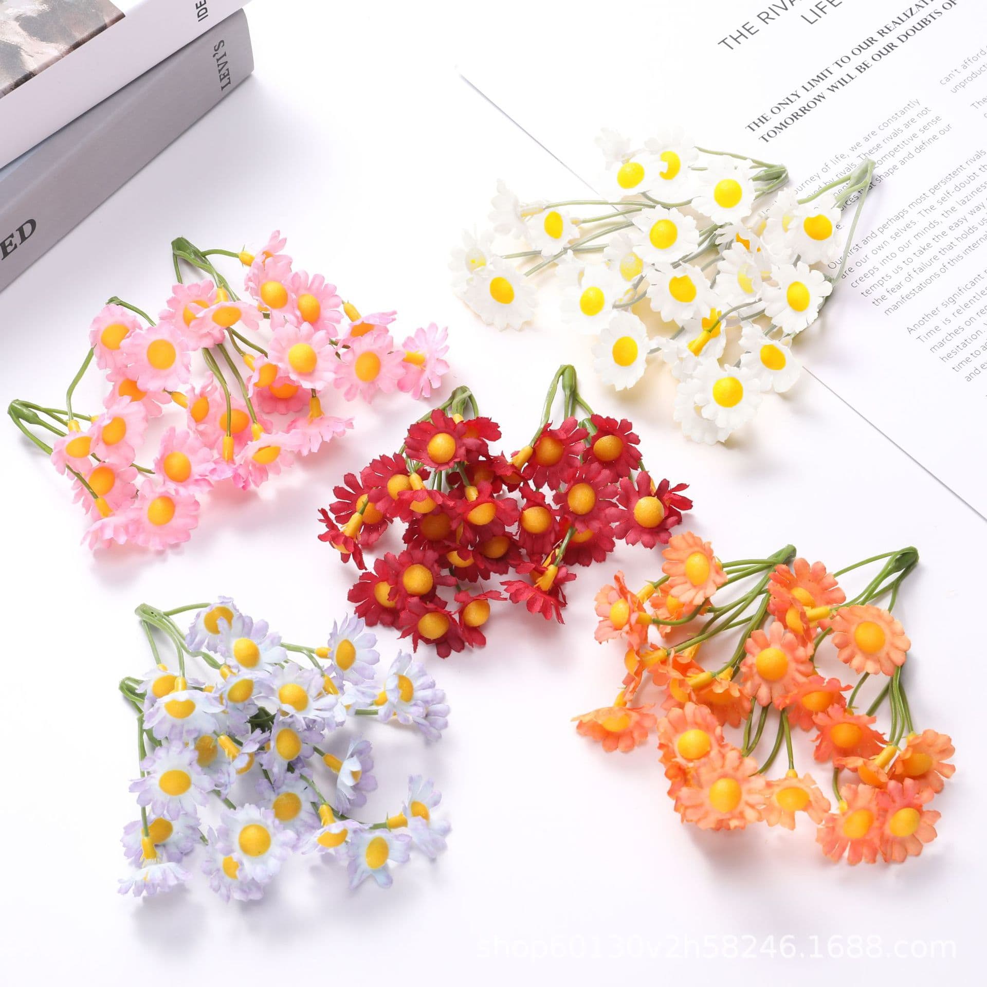 Artificial Flower Single Piece Daisy DIY Craft Materials Forest-Style Hair Accessory Materials Silk Flower Garland Artificial Chrysanthemum Fake Flower