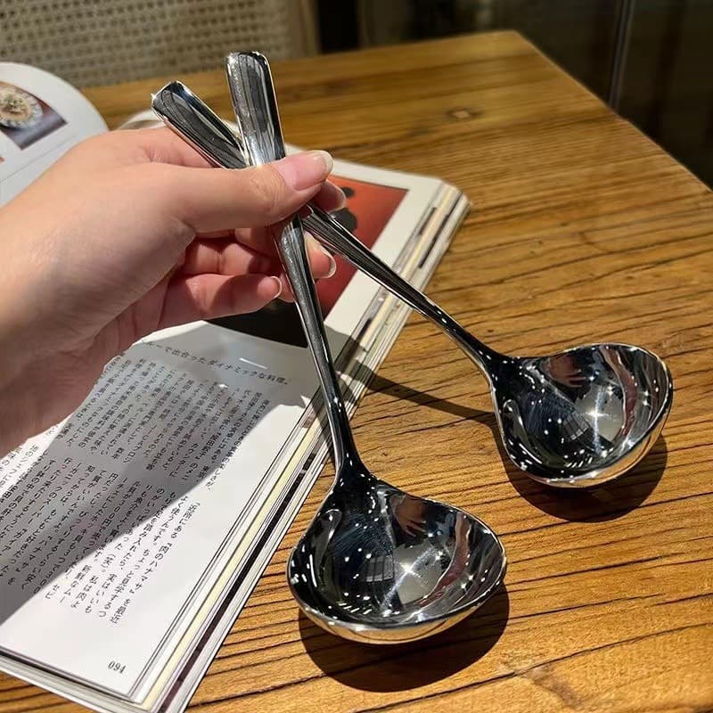 Stainless steel soup spoons, trendy Korean big-head spoons, long-handled soup ladles, large soup scoops for restaurants and hot pot