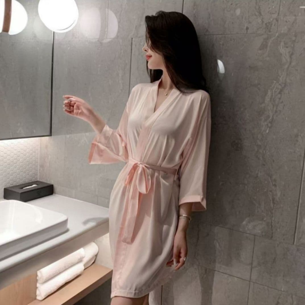 Spring/Summer Sexy Silk Bride Morning Robe Hotel Bathrobe Mid-Length Thin Sleepwear Women's Homewear Nightgown