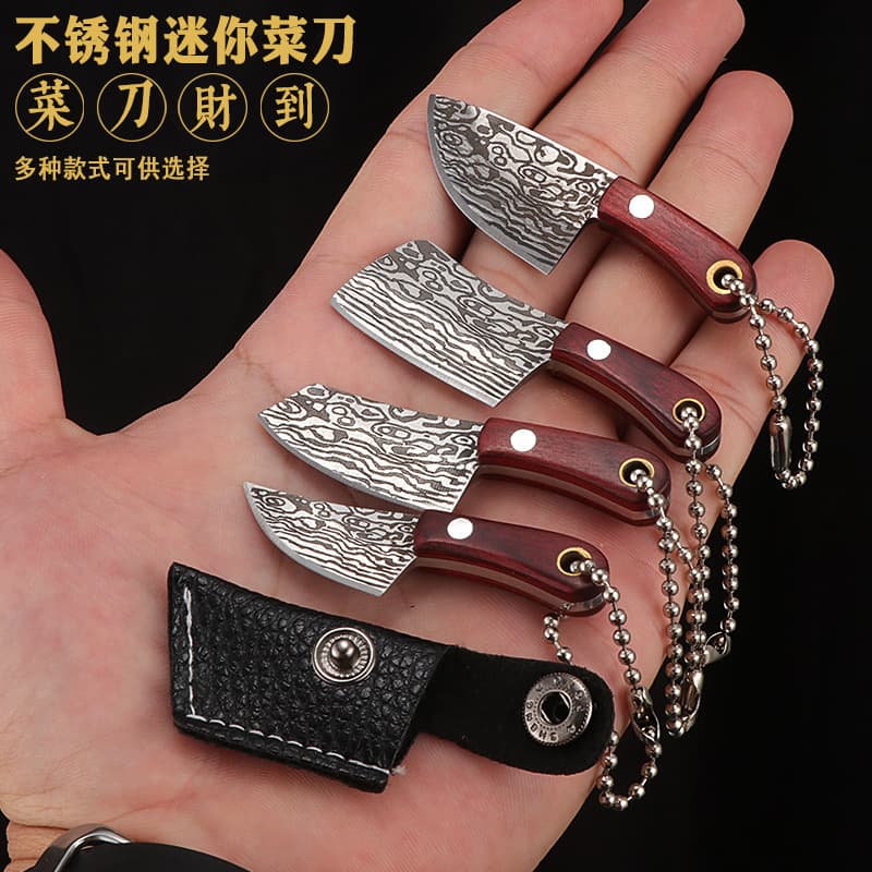 Stainless steel mini kitchen knife, symbolizing wealth, a knife for unpacking packages, a pocket-sized fruit peeler, a keychain knife