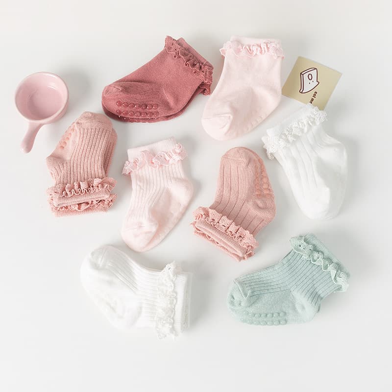 Amazon Children's Non-Slip Spring/Autumn Cotton Socks for Infants 0-6 Months, Girls' Solid Color Lace Socks, Baby Floor Socks