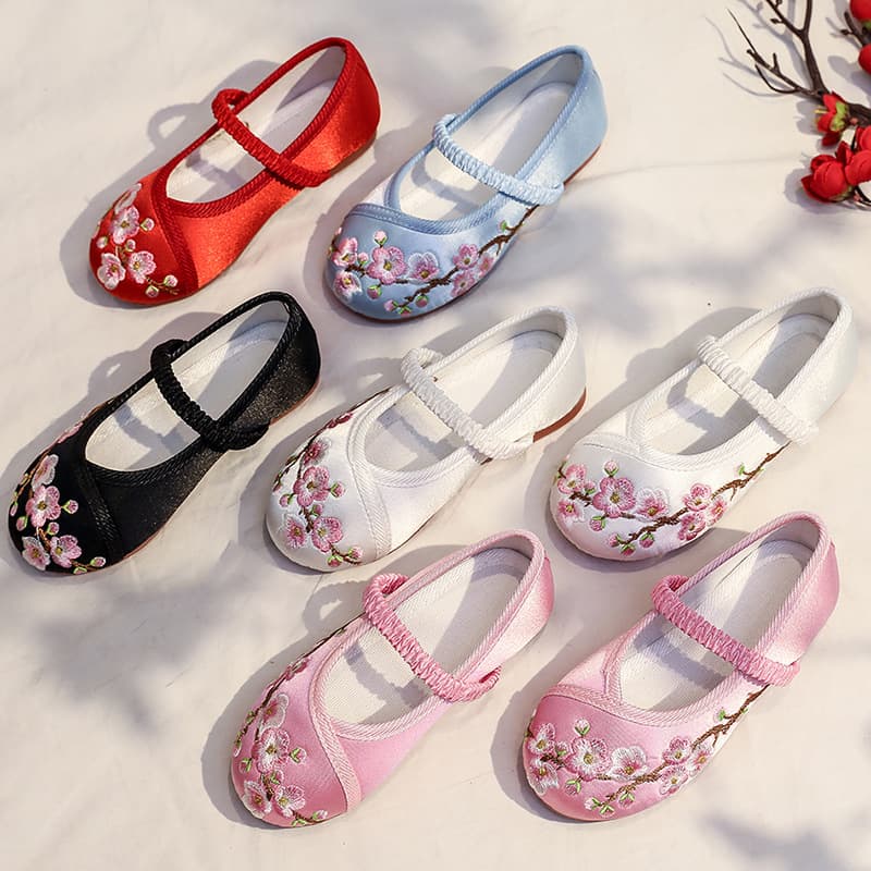 Girls' Hanfu shoes, ancient style children's embroidered shoes, ethnic style, traditional style little princess baby handmade old Beijing cloth shoes