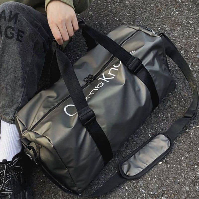Waterproof Men's Luxury Fitness Bag Separate Wet And Dry Sports Backpack Luggage Handle Waterproof Travel Bag for Business