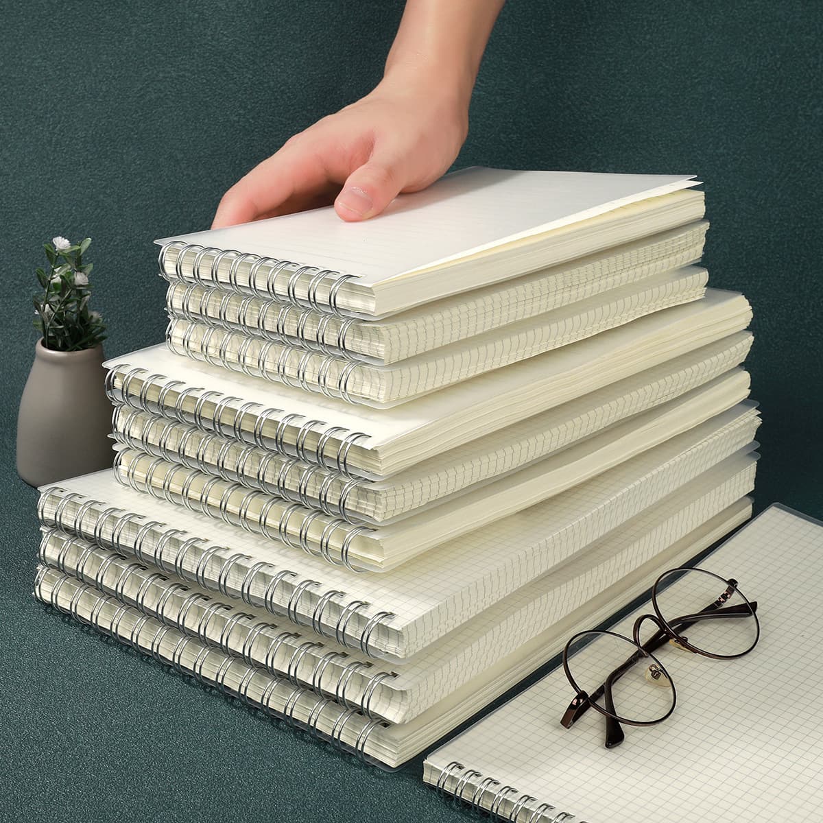 Minimalist Top-bound PP Coil Notebook A5 Grid Notebook Large A4 Lined Memo High School College Grid Notebook