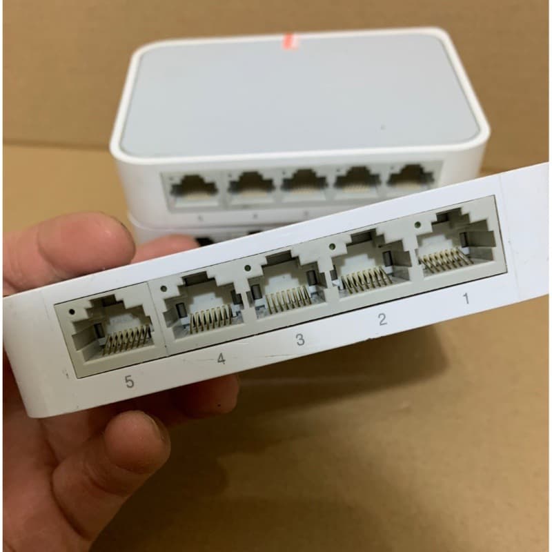 TP-LINK/Mercury Gigabit/Fast Ethernet Switch, 4/5/8-Port Small Home/Dormitory Network Splitter
