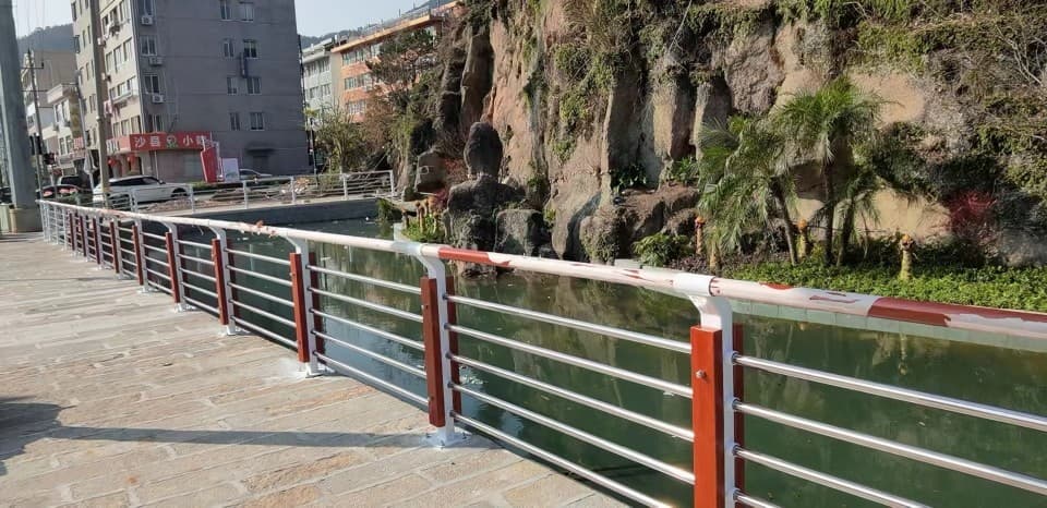 Bridge Guardrail Manufacturer Overpass Viaduct Guardrail Highway Anti-Collision Railing Bridge Anti-Collision Guardrail