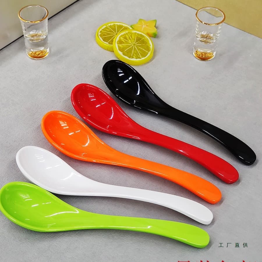 10-pack of durable, shatterproof imitation porcelain melamine spoons, commercial hook spoons, long-handled turtle shell spoons, suitable for rice noodles, ramen, spicy hot pot, and soup.