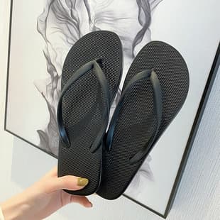 Wholesale Flip Flops for Men Summer New Style Soft Sole Non-Slip Solid Color Beach Shoes Versatile