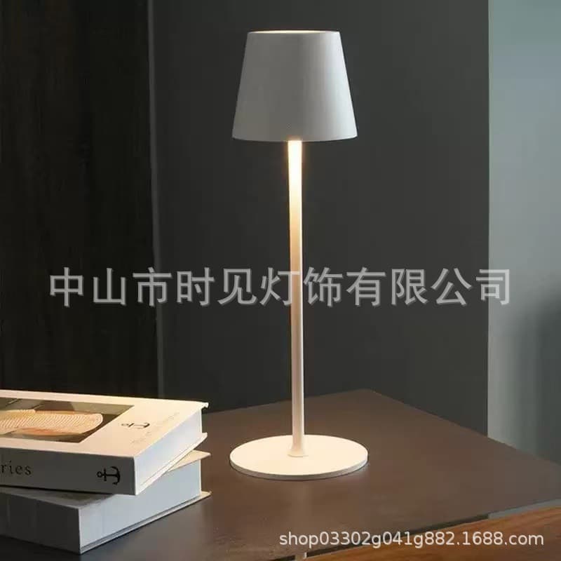 Factory Direct High-Leg Desk Lamp Efficient Three-Color Hot Selling Bar Restaurant Desktop Girl Gift Atmosphere Night Light