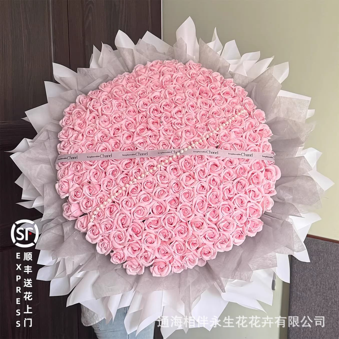 Eternal Flower Dopamine Doll Gift for Girlfriend Hello Kitty High-end Simulation Soap Flower Bouquet Teacher's Birthday Gift