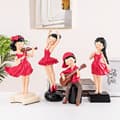High School Musical Girl Art Figurine Counter Decoration Creative Little Ornament for Children's Room and New Home with Girly Heart