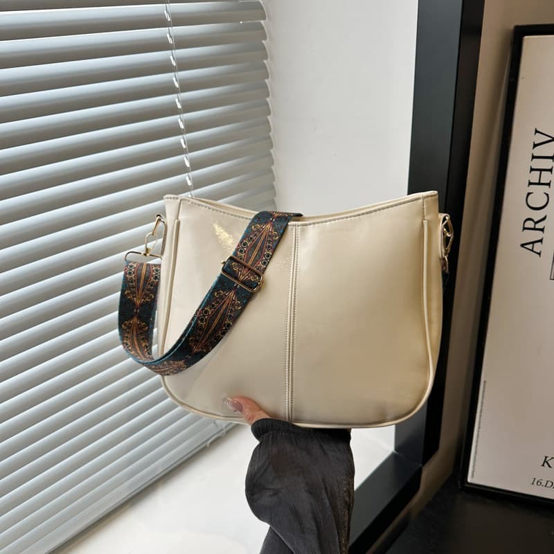 2025 Summer New Trendy Retro Tote Bag Crossbody Bag Fashionable Shoulder Bag Underarm Bag Small Square Bag for Women