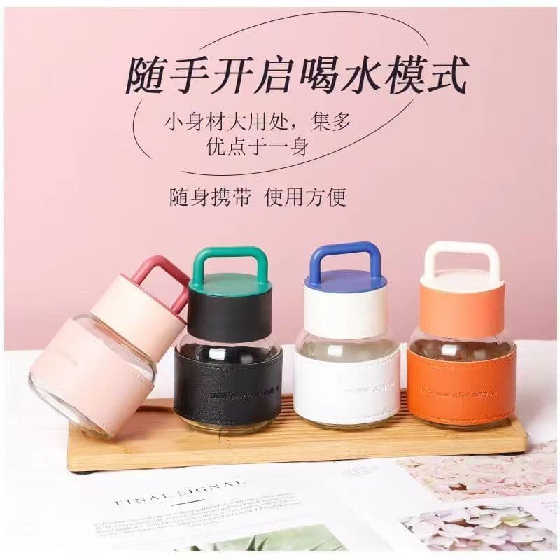 Mini chubby glass water cup, portable glass, high-value, trendy office coffee cup, milk cup, gift.