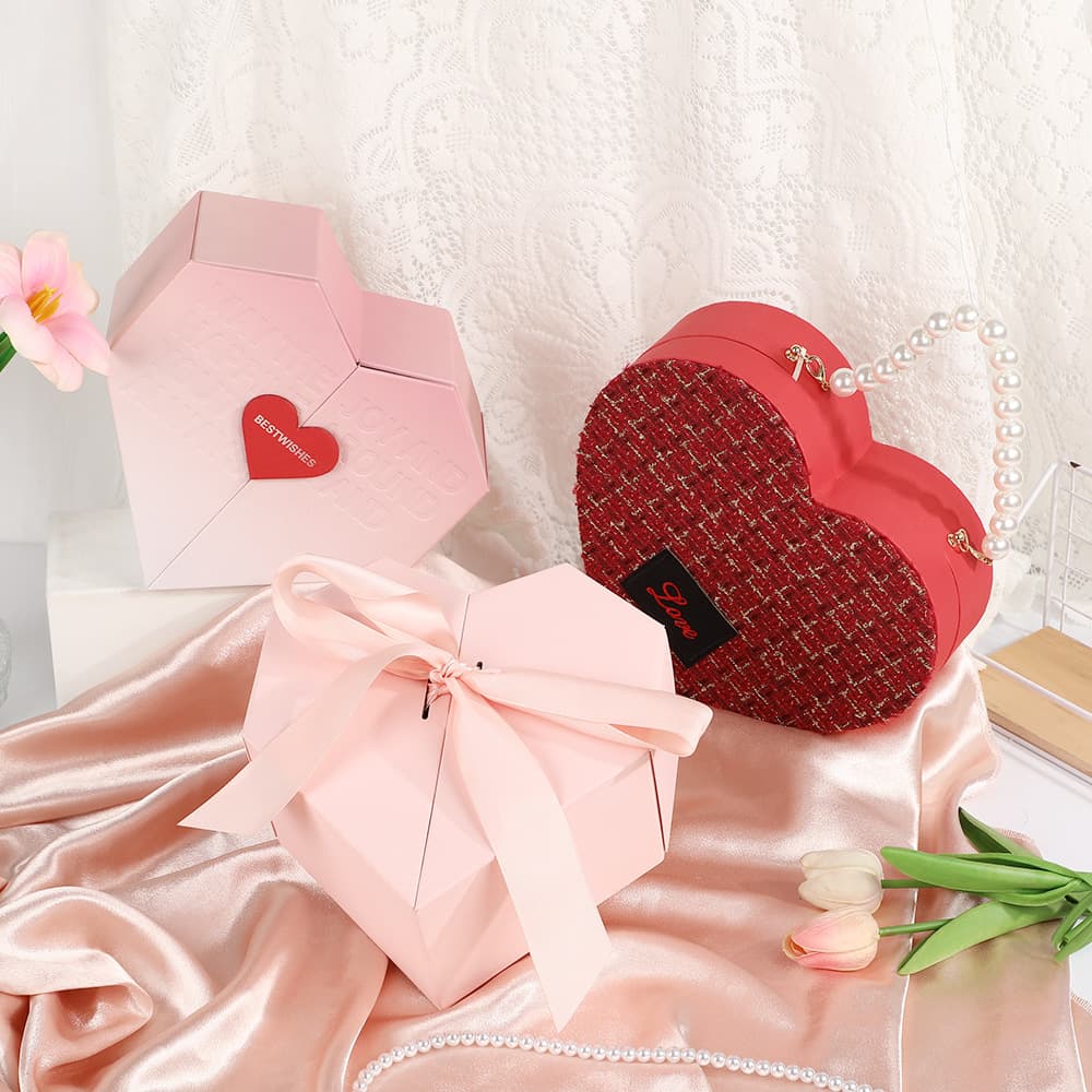 Custom Valentine's Day Heart-Shaped Gift Box, Niche Gradient Double-Door Gift Box, Empty Box for Lipstick Gift