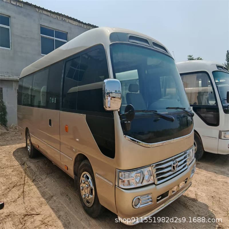 Foreign Trade Version Toyota Coaster 19-23 Seater Used Luxury Commuter Bus Euro III Emission Minibus with Documentation
