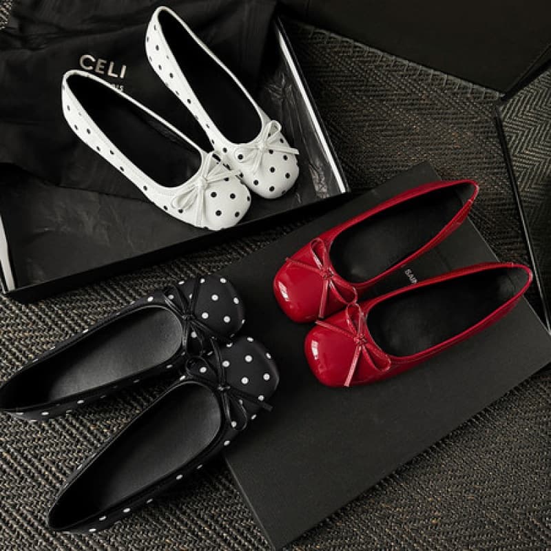 Age-Reducing Outfits~! French-Style Square-Toe Flat Ballet Shoes, Polka-Dot Shallow Mary Jane Shoes, Women's Loafers