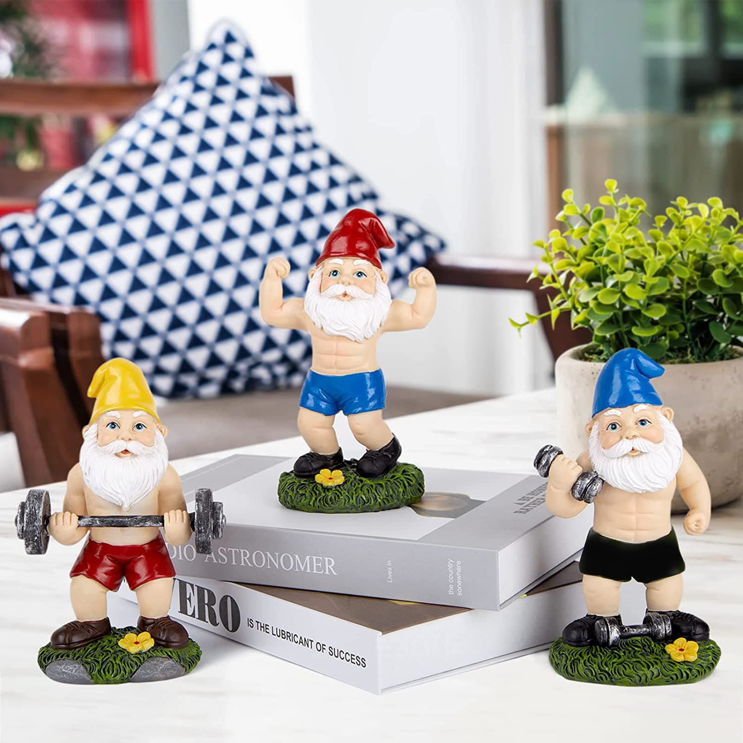 Cross-border Funny Exercise Garden Gnome Statue Outdoor Indoor Fun Fitness Gnome Tree Stump Craft Ornament
