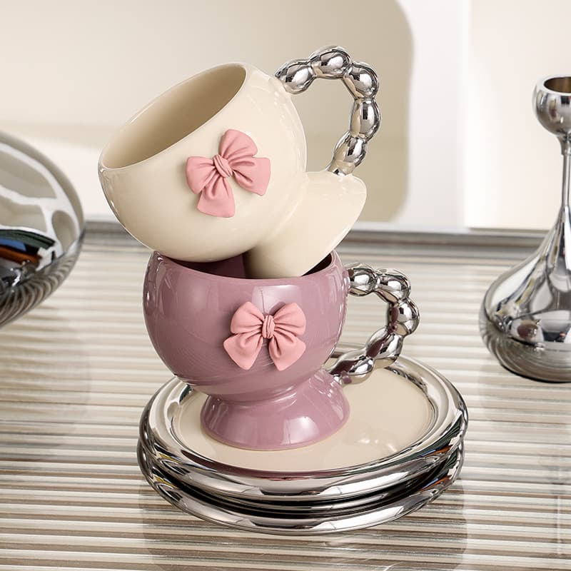 Adorable High-Gloss Ceramic Coffee Cup and Saucer Set Creative Mug Gift for Afternoon Tea Customizable