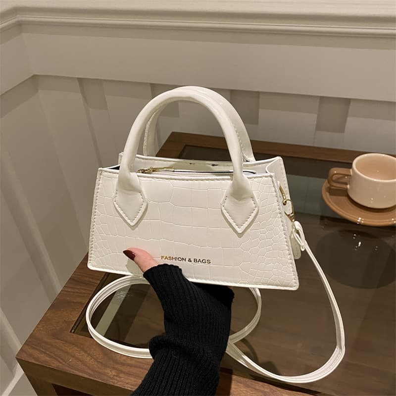 2026 Versatile New Style Trending Crossbody Shoulder Bag Small Square Bag Textured Minimalist Fashion Commuter Handbag for Women