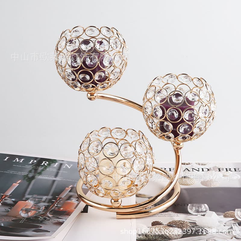 Amazon Best-Selling European Metal Creative Candle Holder, Wedding Decorative Ornament, Iron Art Crystal Candle Holder