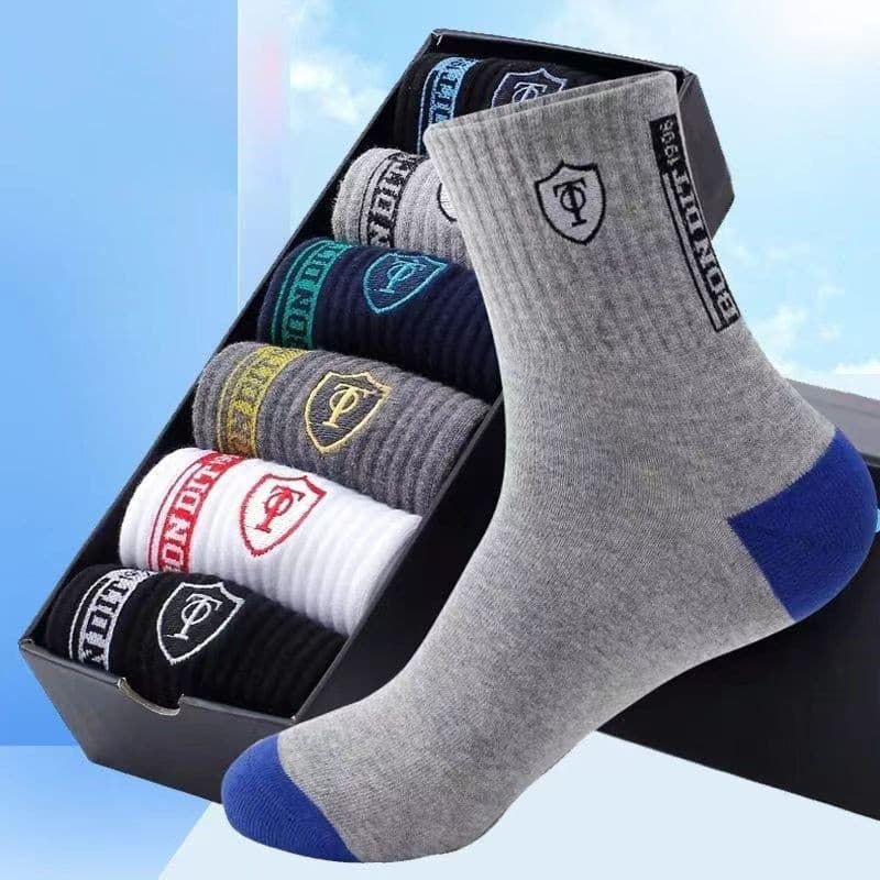 Men's Socks Autumn Winter Simple Versatile Casual Letter Polyester Cotton Men's Business Mid-Calf Socks Breathable Sweat-Absorbing Sports Socks