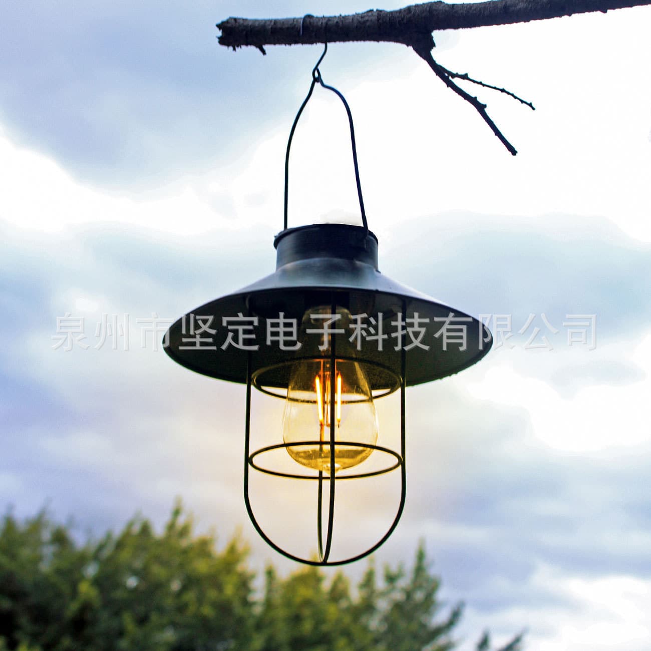 Solar Powered Lantern Decorative Lighting Solar Energy Lamp Suitable For Various Environments