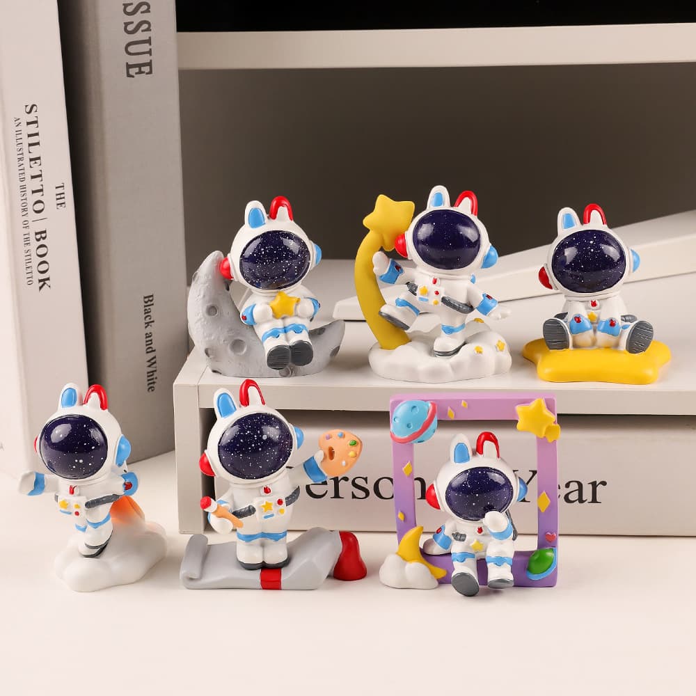 Tutu astronaut ornaments car decoration creative astronaut ornaments desktop decoration gifts source factory direct supply