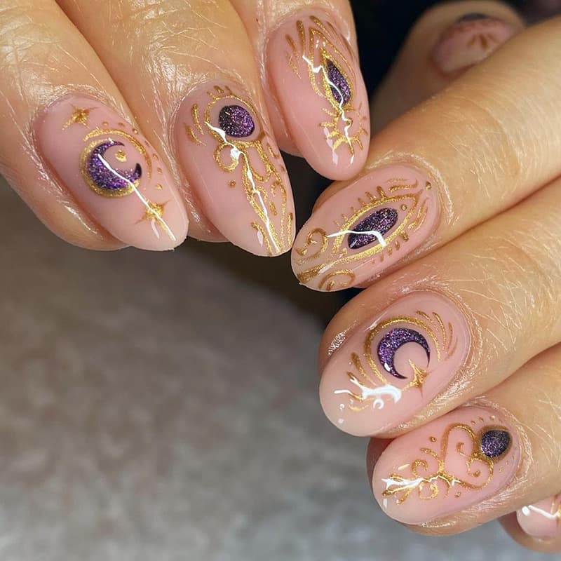 Gold Foil Glitter Star Moon Totem Press-On Nails Short Round Oval False Nails European American Ins Style Hot Girl Wearable Nails