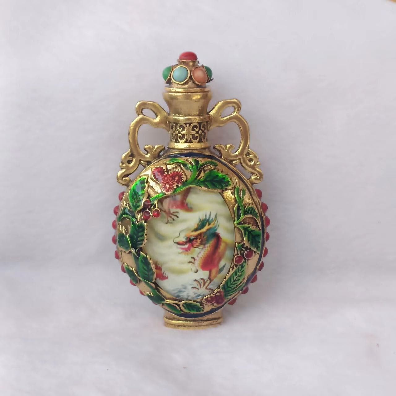 Antique Collectibles Tibetan Style Imitation Antique Gem Nine Dragons Playing with Pearl Snuff Bottle Pendant Antique Imitation Craftsmanship Live Stream Drop Shipping