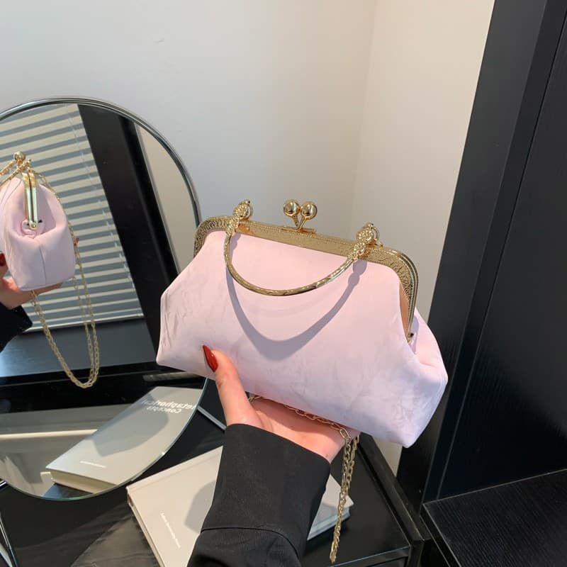 High-End Texture and Elegant Socialite Style Banquet Handbag, Women's Evening Bag, Dress Bag, Chain Crossbody Small Square Bag